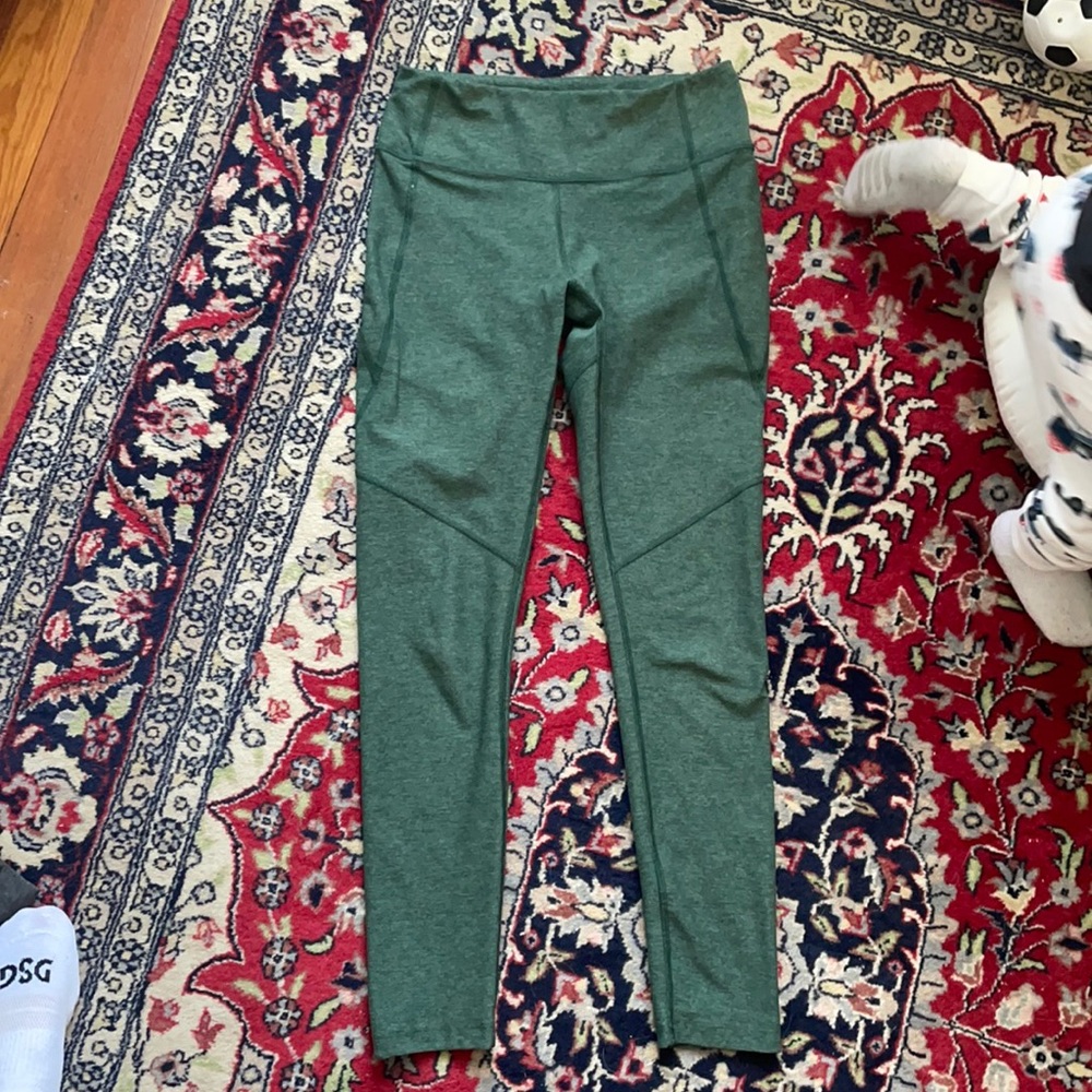 Outdoor voices Hunter green leggings